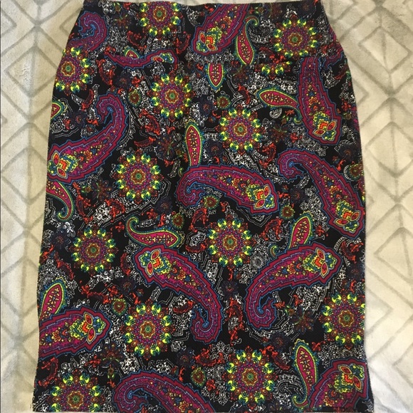 LuLaRoe Dresses & Skirts - Pencil skirt
